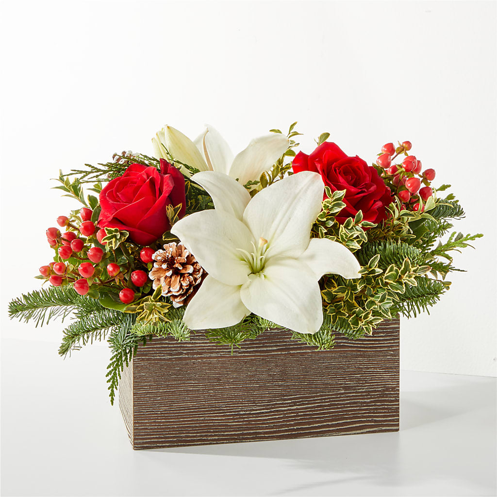 Snowy Wonderland Bouquet – Taylor Florist, Billerica MA