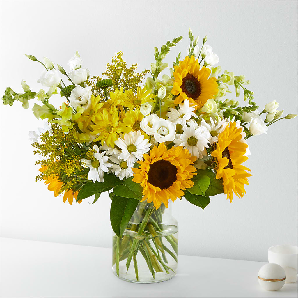 Hello Sunshine Bouquet – Taylor Florist, Billerica MA