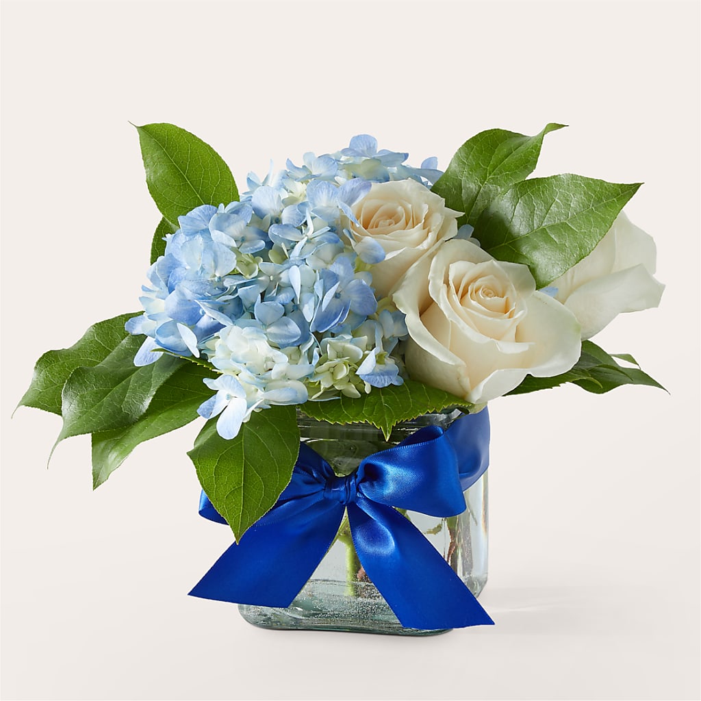 Sky Blue Delight Bouquet – Taylor Florist, Billerica MA