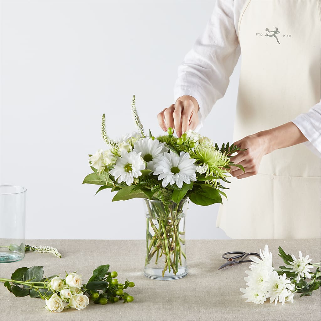 Irish Garden - A Florist Original – Taylor Florist, Billerica MA