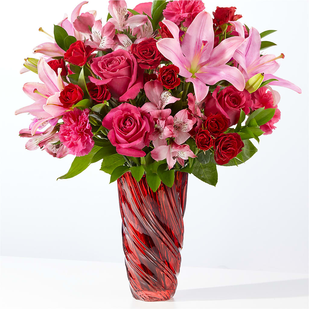 In Love Bouquet with Luxe Swirl Vase – Taylor Florist, Billerica MA