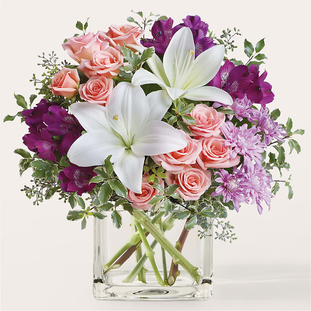 Mani Pedi Bouquet – Taylor Florist, Billerica MA