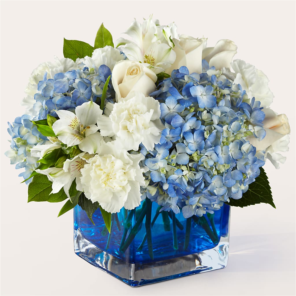 Soothing Waters Bouquet – Taylor Florist, Billerica MA