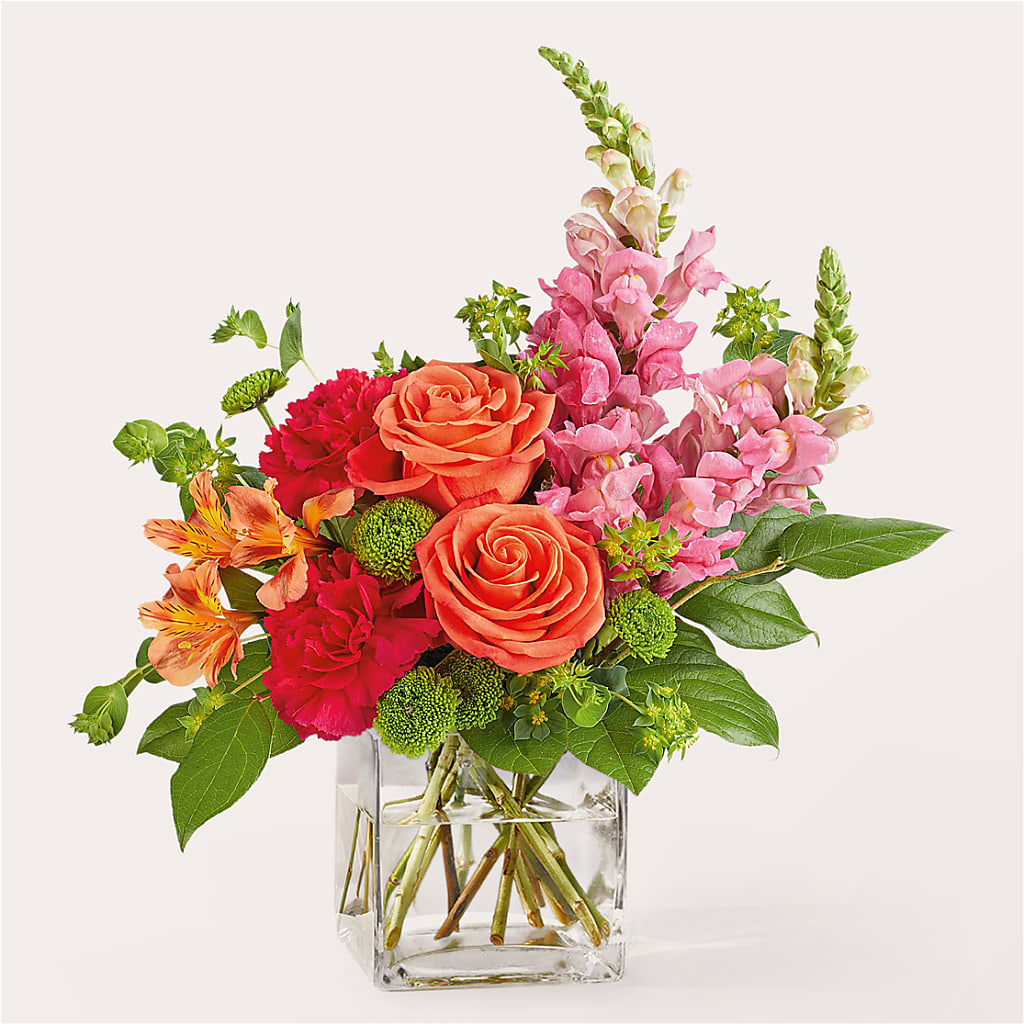 Cosmopolitan Bouquet – Taylor Florist, Billerica MA