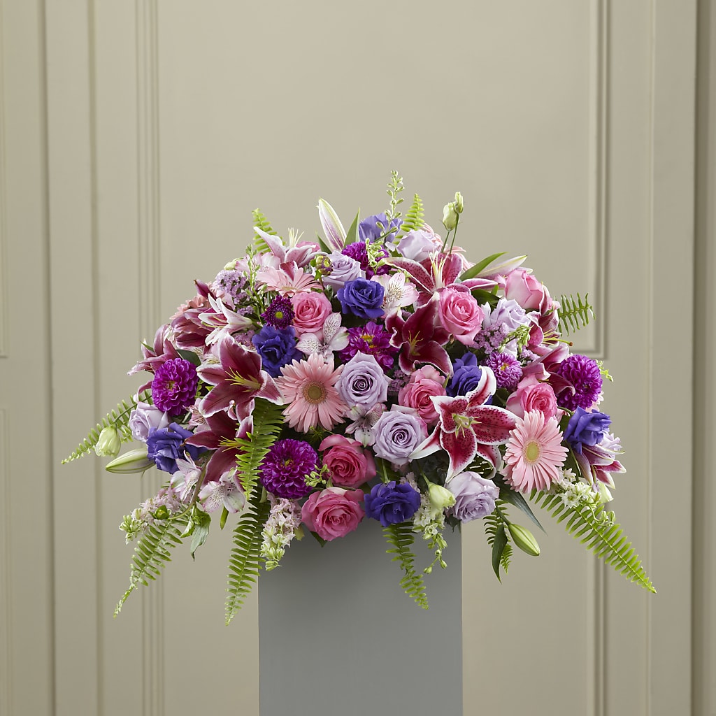 Fare Thee Well Pedestal – Taylor Florist, Billerica MA