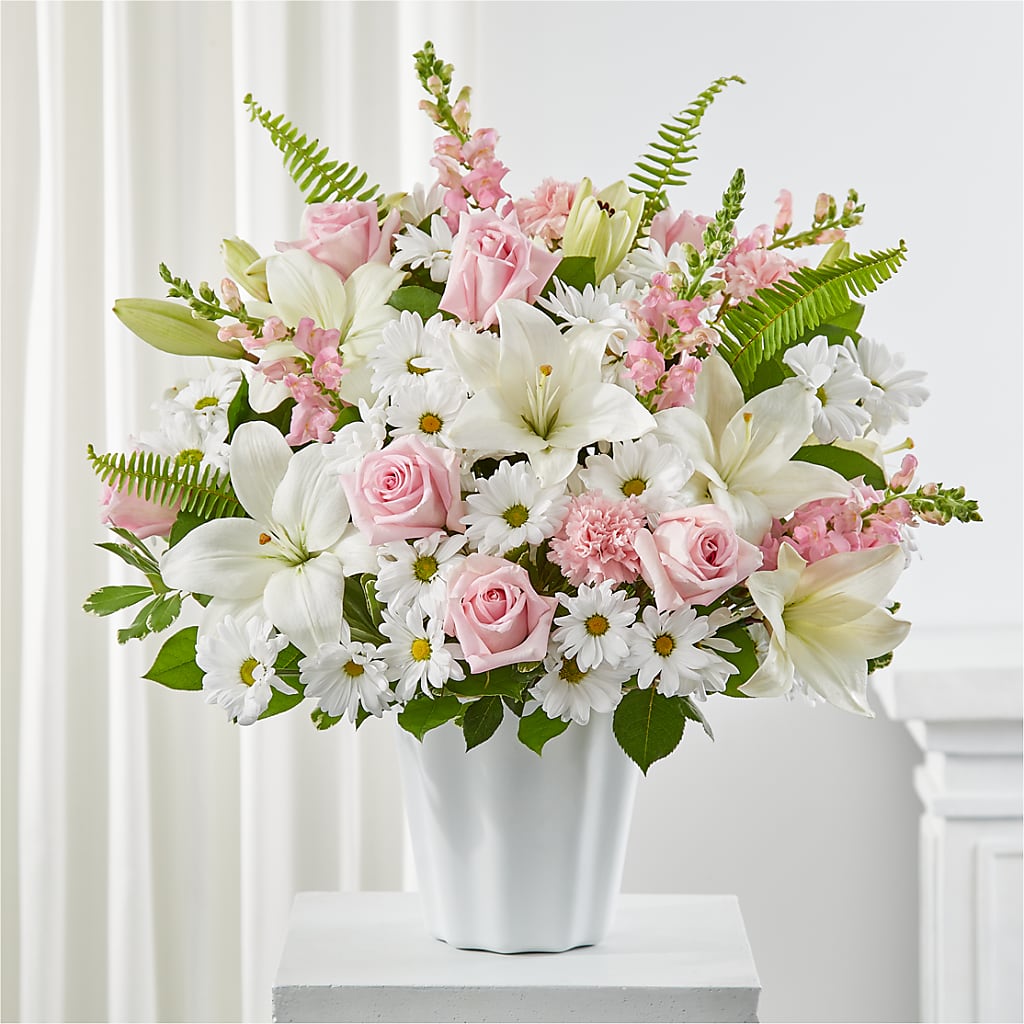 Soft Touch Tabletop Basket – Taylor Florist, Billerica MA