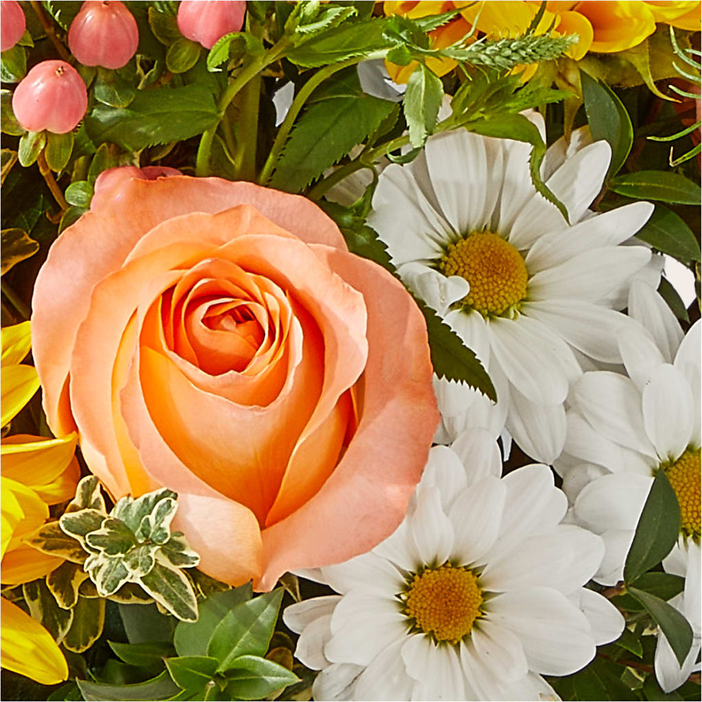 The Good Life Bouquet –  Taylor Florist, Billerica MA
