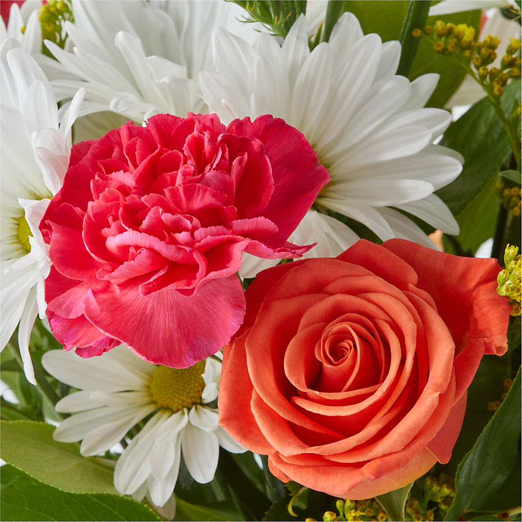 Oopsie Daisy Bouquet –  Taylor Florist, Billerica MA