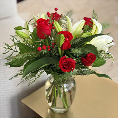 Sparkling Snowflakes Bouquet –  Taylor Florist, Billerica MA