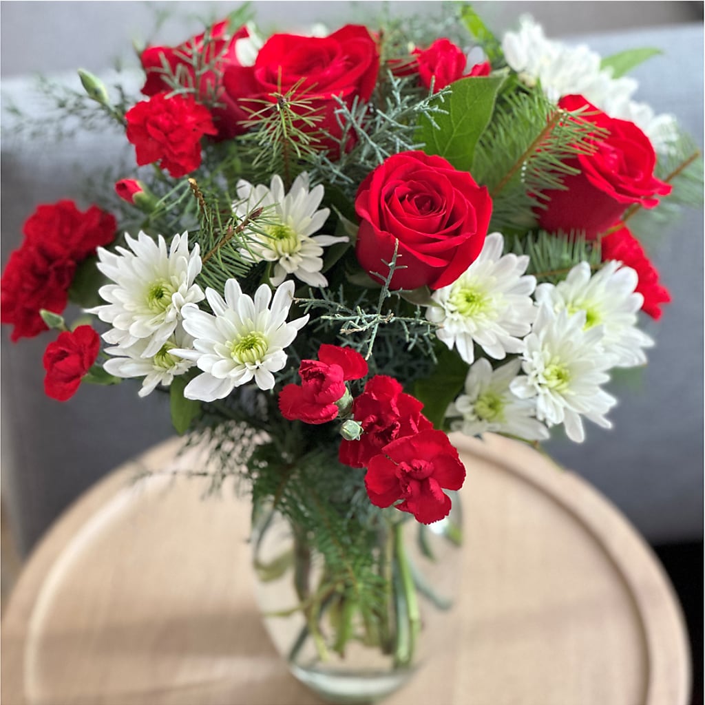 Seasonal Magic Bouquet –  Taylor Florist, Billerica MA
