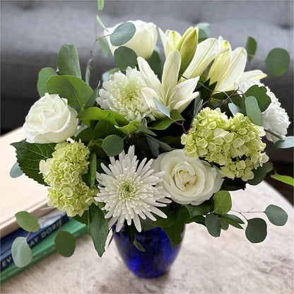 Snowy Dreams Bouquet –  Taylor Florist, Billerica MA