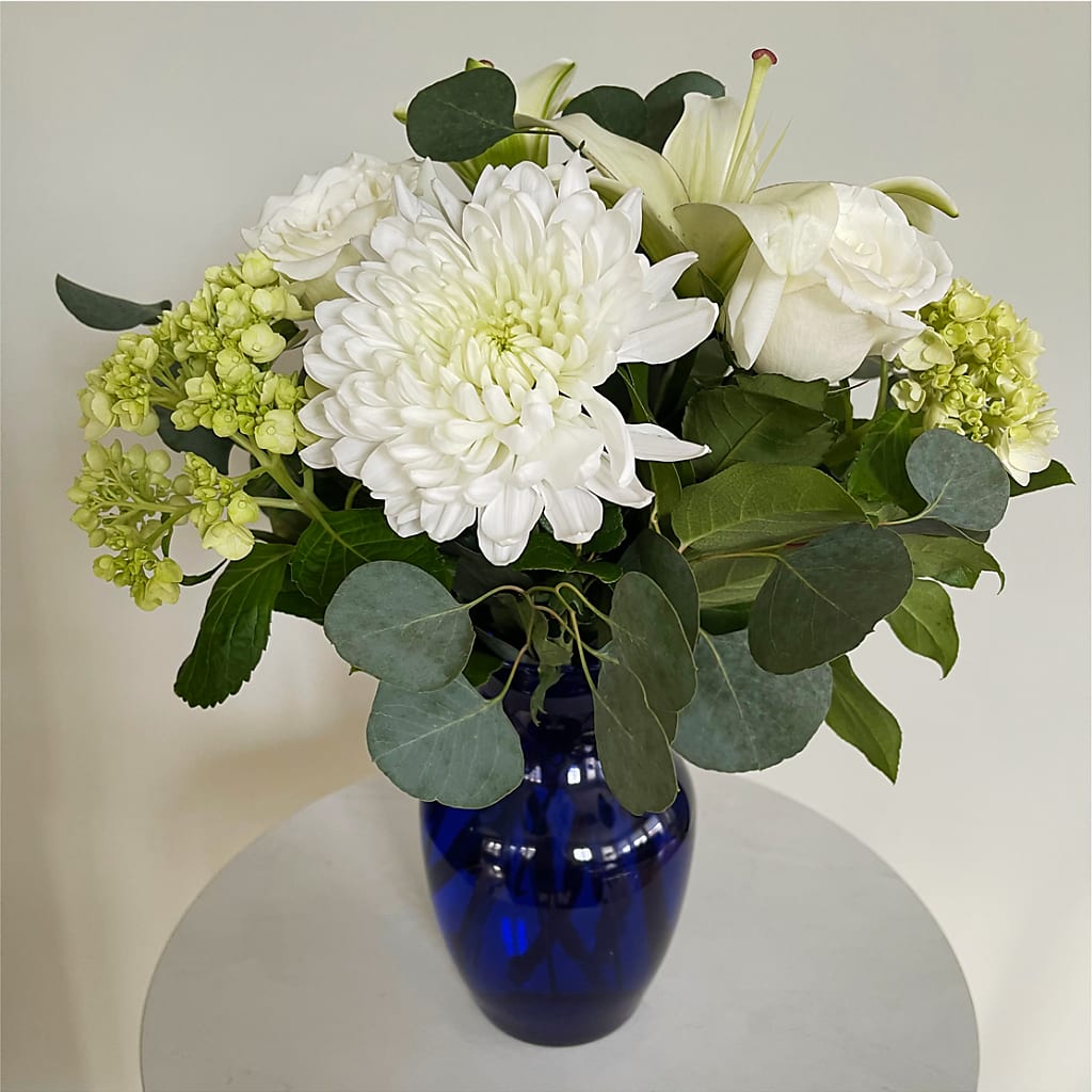 Snowy Dreams Bouquet –  Taylor Florist, Billerica MA