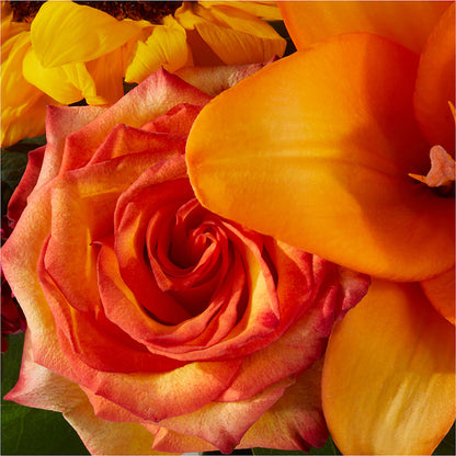 Grateful Centerpiece –  Taylor Florist, Billerica MA