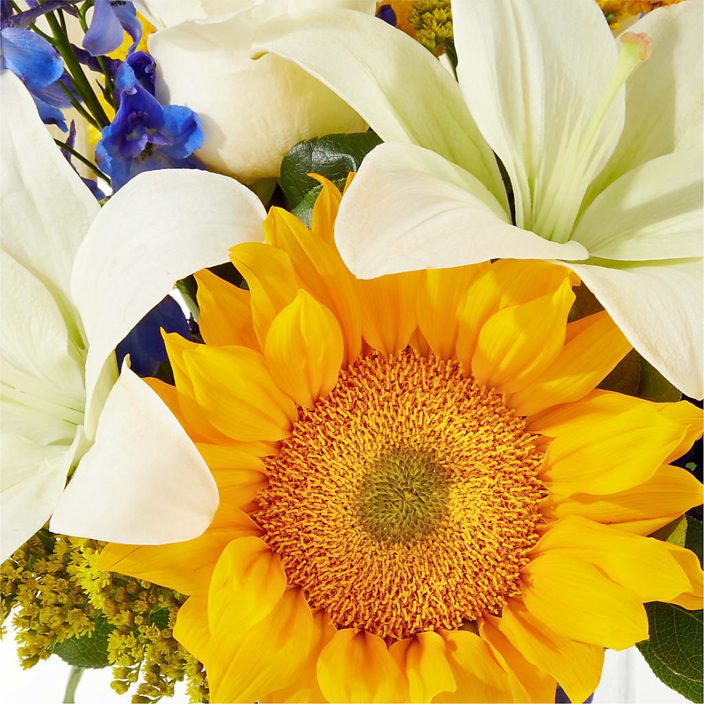 Stargazing Bouquet –  Taylor Florist, Billerica MA