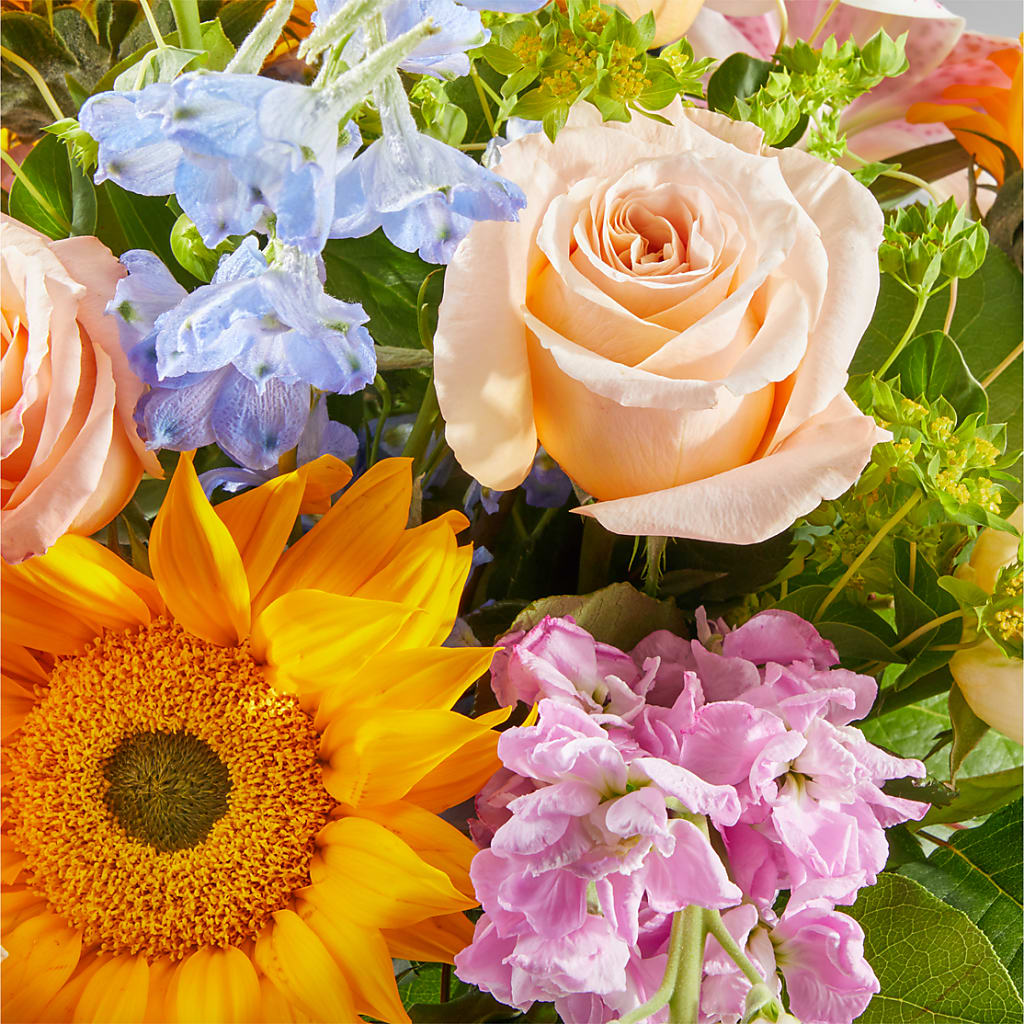 Dreamy Meadows Bouquet –  Taylor Florist, Billerica MA