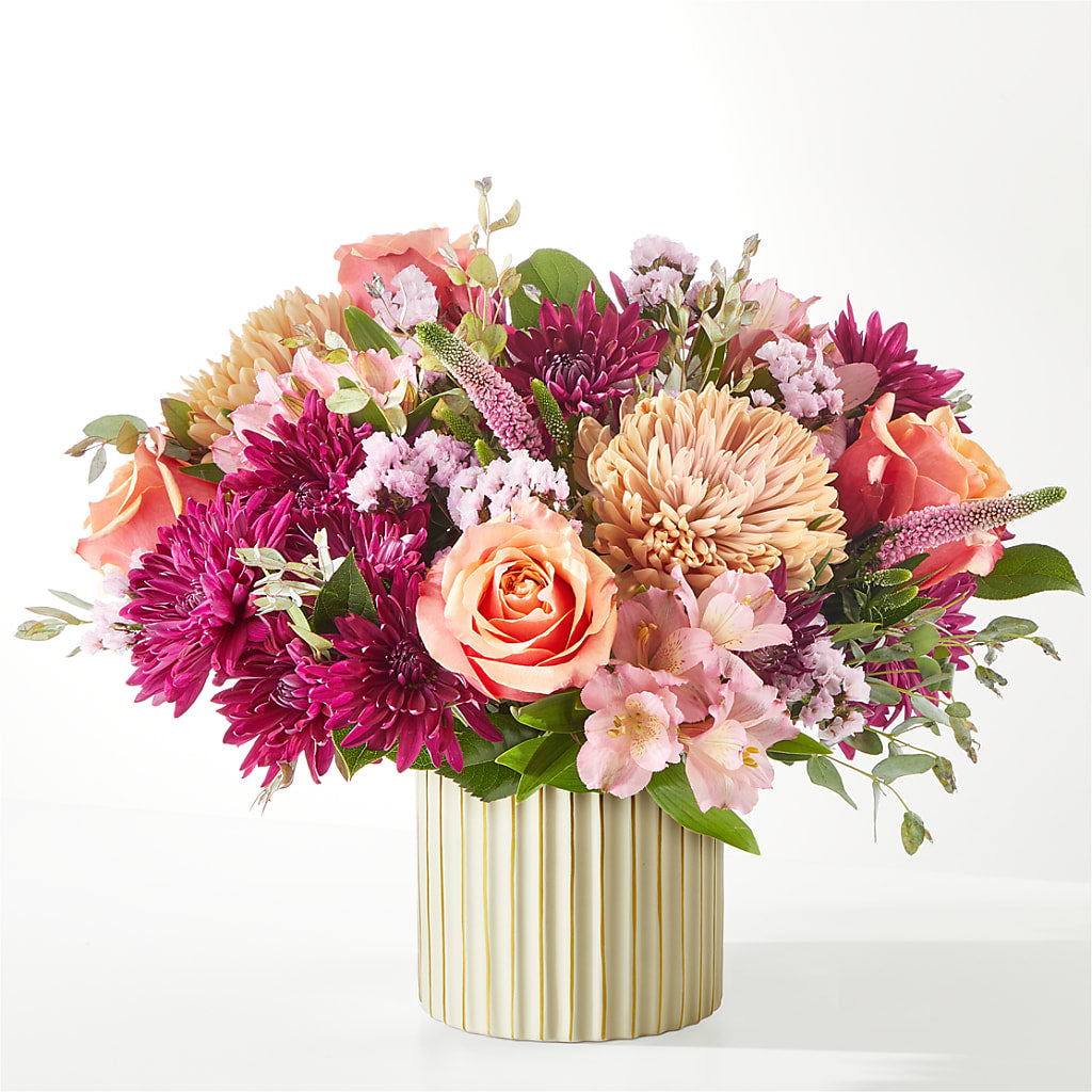 Berry Cobbler Bouquet with Ivory Vase –  Taylor Florist, Billerica MA