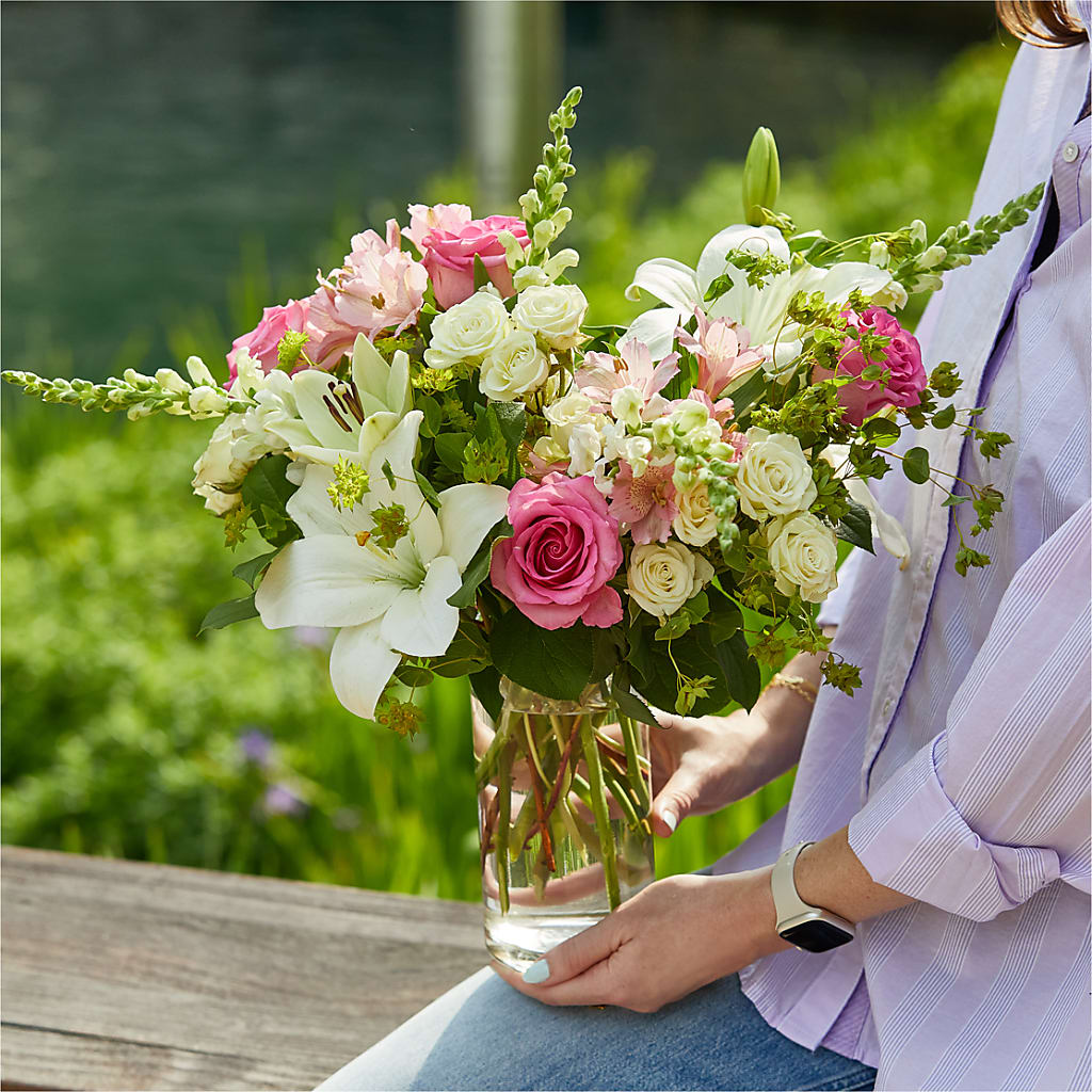 Fondly Bouquet –  Taylor Florist, Billerica MA